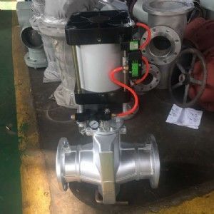 氣動管夾閥